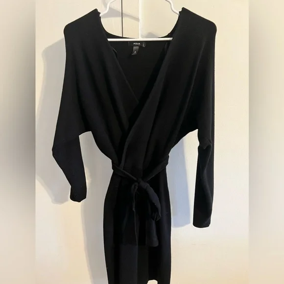 princess polly baby blue dress Mr_KeithTaylor I think you could do black jeans with a turquoise blue  western shirt, unbuttoned low (something like below). but black chinos with  a turquoise blue oxford shirt would look bad bc